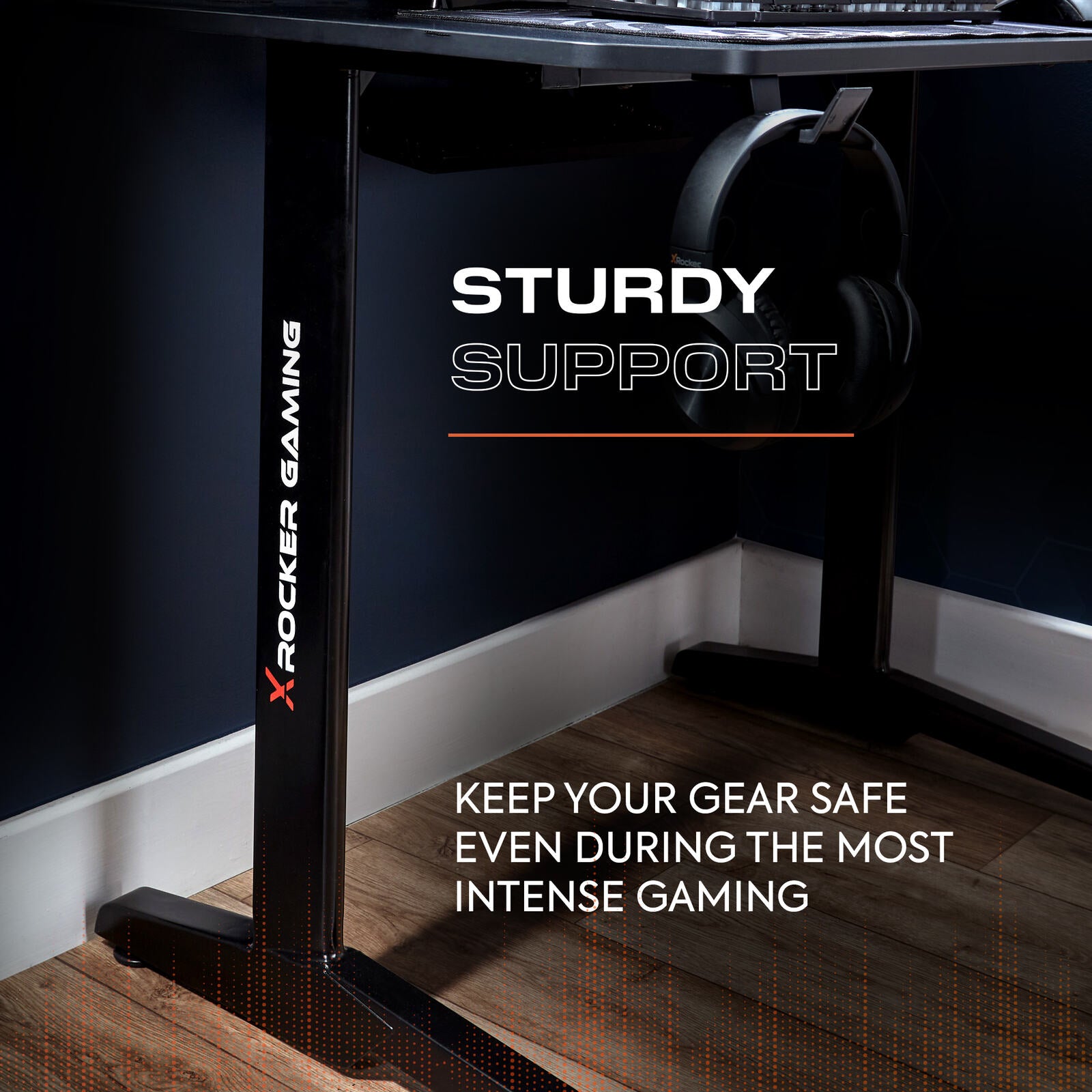 Panther 100cm Gaming Desk with Mousepad - Carbon Black