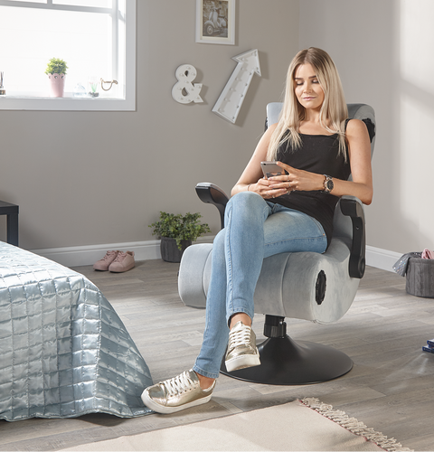Deluxe 4.1 Audio Fabric Console Gaming Chair - Silver