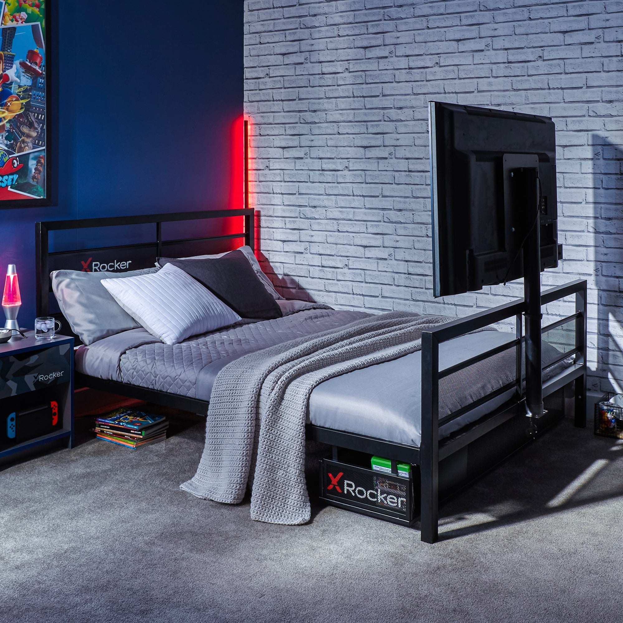 Basecamp Double Gaming TV Bed - Black